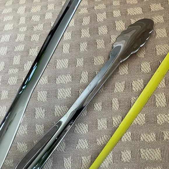 All-Clad Stainless Steel Serving Tongs - Picture 13 of 13